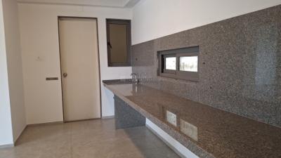 Kitchen Image of 3318 Sq.ft 4 BHK Apartment / Flat for sale in Swati Premier, Shantipura Ahmedabad for Rs. 16500000
