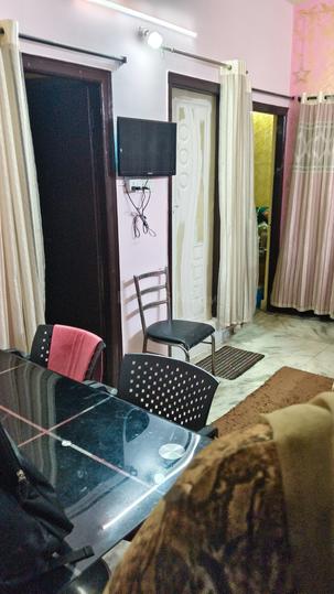 700 sft super delux flat nr Narsingi petrol pump in gated community Main Image 1