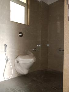 Common Bathroom Image of 1200 Sq.ft 2 BHK Apartment / Flat for rent in Thane West Thane for Rs. 47300