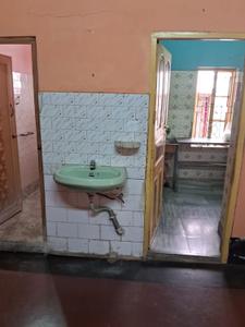 Image of 1400 Sq.ft 4 BHK Independent House for rent in Paschim Putiary, Kolkata for Rs. 17000