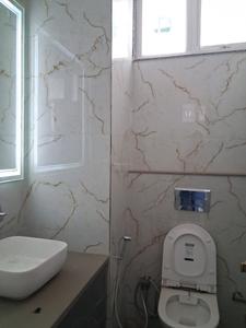 Bedroom Two Image of 900 Sq.ft 2 BHK Builder Floor for rent in Mansarover Garden New Delhi for Rs. 30000