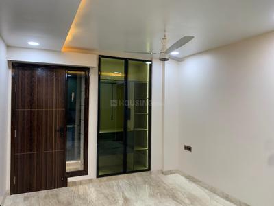 Bedroom Image of 2000 Sq.ft 3 BHK Builder Floor for sale in Kirti Nagar New Delhi for Rs. 35000000