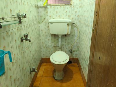 Image of 650 Sq.ft 2 BHK Apartment / Flat for sale in Lake Gardens, Kolkata for Rs. 2800000