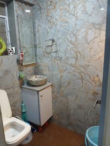 Bathroom Image of 696 Sq.ft 1 BHK Apartment / Flat for sale in Citymaker Hasan Ali, Masjid Bandar Mumbai for Rs. 16500000
