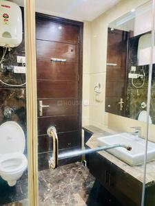 Bathroom Image of 2500 Sq.ft 3 BHK Builder Floor for rent in Safdarjung Enclave New Delhi for Rs. 170000