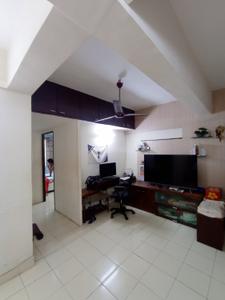 Hall Image of 812 Sq.ft 3 BHK Apartment / Flat for sale in Kalbadevi Mumbai for Rs. 25500000