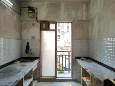 Kitchen Image of 900 Sq.ft 2.5 BHK Apartment / Flat for sale in Rosa Gardenia, Kasarvadavali Thane for Rs. 11000000