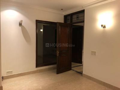 Bedroom Image of 3600 Sq.ft 4 BHK Builder Floor for rent in Vasant Enclave, Vasant Vihar New Delhi for Rs. 300000