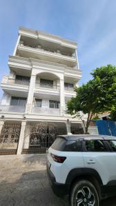 Building Image of 2000 Sq.ft 3 BHK Builder Floor for rent in Central Park Flower Valley, Sector 33 Sohna for Rs. 55000