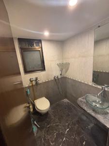 Image of 1200 Sq.ft 3 BHK Apartment / Flat for rent in Ekta Everglades, Bandra West, Mumbai for Rs. 255000