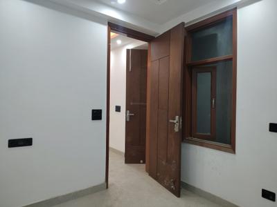 Bedroom Image of 1000 Sq.ft 2 BHK Apartment / Flat for sale in Neb Sarai New Delhi for Rs. 5500000