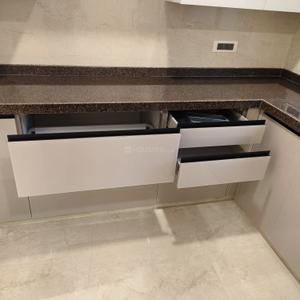 Kitchen Image of 1600 Sq.ft 3 BHK Apartment / Flat for rent in Ekta Crest, Chembur Mumbai for Rs. 170000