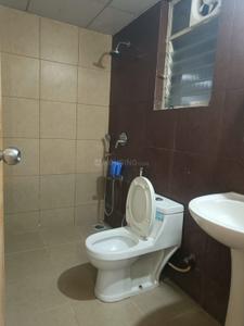 Bathroom Image of 1120 Sq.ft 2 BHK Apartment / Flat for rent in Adi The Address, Wakad Pune for Rs. 32000