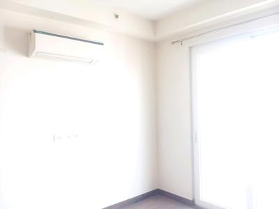 Bedroom Image of 1942 Sq.ft 3 BHK Apartment / Flat for sale in Conscient Heritage Max, Sector 102 Gurgaon for Rs. 26500000