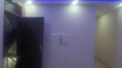 Living Room Image of 725 Sq.ft 3 BHK Builder Floor for sale in Dwarka Mor New Delhi for Rs. 4500000