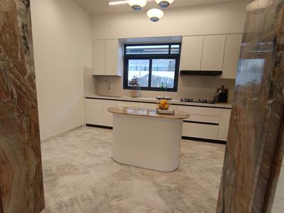 Kitchen Image of 2250 Sq.ft 4 BHK Apartment / Flat for sale in Amberwood, Rahatani Pune for Rs. 22700000
