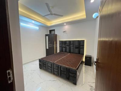 Bedroom Image of 1280 Sq.ft 2 BHK Builder Floor for rent in DDA Freedom Fighters Enclave, Said-Ul-Ajaib New Delhi for Rs. 35000