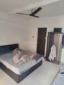 Bedroom Image of 360 Sq.ft 1 RK Builder Floor for rent in Shalimar Bagh New Delhi for Rs. 13000
