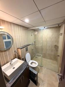 Bathroom Image of 2050 Sq.ft 4 BHK Apartment / Flat for rent in Casagrand Castle, Kolapakkam Chennai for Rs. 55000