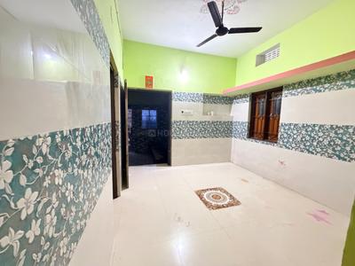 Bathroom Image of 1200 Sq.ft 2 BHK Builder Floor for rent in Banabidyadharpur Cuttack for Rs. 13000