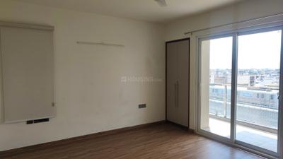 Bedroom Image of 2416 Sq.ft 3.5 BHK Apartment / Flat for rent in Manyawas Jaipur for Rs. 65000