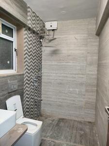 Bathroom Image of 1300 Sq.ft 3 BHK Apartment / Flat for sale in Juhu Mumbai for Rs. 65000000