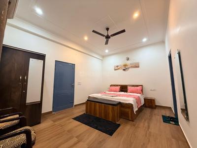 Bedroom Image of 3600 Sq.ft 4 BHK Villa for rent in Malsi Dehradun for Rs. 150000