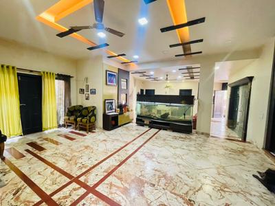 Hall Image of 8500 Sq.ft 6 BHK Independent House for sale in Gomti Nagar Lucknow for Rs. 85000000