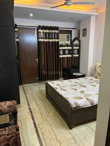Bedroom Image of 1125 Sq.ft 2 BHK Builder Floor for rent in Naraina New Delhi for Rs. 45000