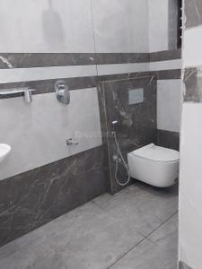 Bathroom Image of 1710 Sq.ft 3.5 BHK Villa for rent in Chathamkulam European Villas, Kannadi-II Palakkad for Rs. 15000