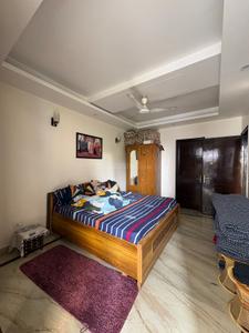 Bedroom Image of 1600 Sq.ft 3 BHK Builder Floor for sale in Chhattarpur New Delhi for Rs. 12000000
