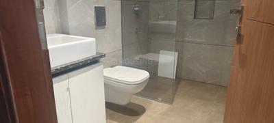 Bathroom Image of 2050 Sq.ft 3 BHK Apartment / Flat for rent in Noble Callista, Sector 66 Mohali for Rs. 65000