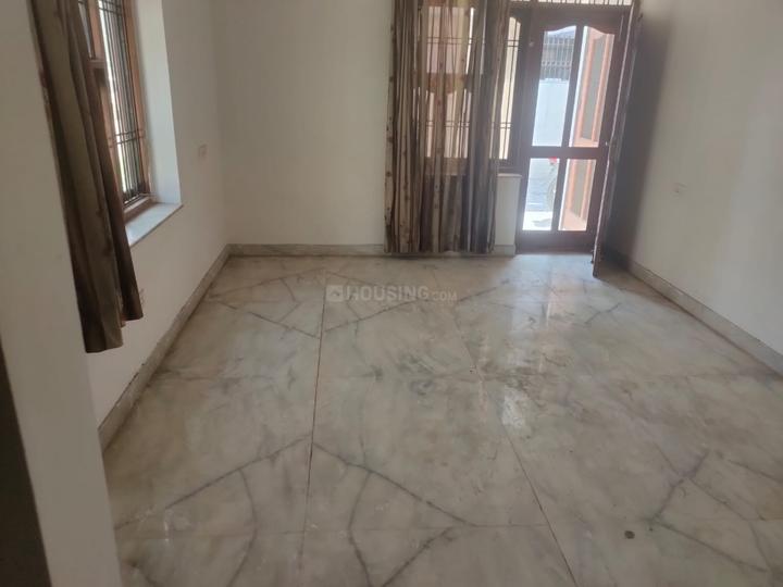 Sector 21B Bedroom 1