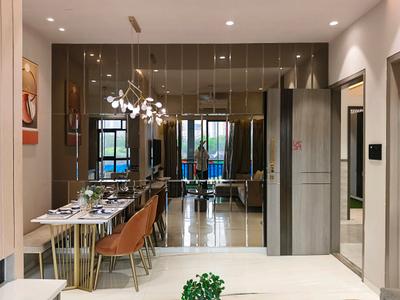 Living Room Image of 1035 Sq.ft 2 BHK Apartment / Flat for sale in Venus Skky City, Sandap Gaon Thane for Rs. 6051000
