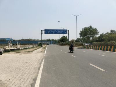 Image of 2143 Sq.ft Residential Plot / Land for sale in Sector 79, Noida for Rs. 35700000