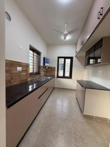 Kitchen Image of 1750 Sq.ft 3 BHK Builder Floor for rent in Raja Annamalai Puram Chennai for Rs. 100000