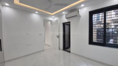 Bedroom Image of 1850 Sq.ft 4 BHK Apartment / Flat for sale in DDA Sector Pocket B C, Vasant Kunj New Delhi for Rs. 45500000
