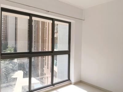 Bedroom Image of 900 Sq.ft 2 BHK Apartment / Flat for rent in Lodha Splendora, Kasarvadavali Thane for Rs. 30000