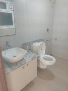 Image of 1120 Sq.ft 2 BHK Apartment / Flat for rent in Bhartiya Nikoo Homes Phase 2, Thanisandra, Bengaluru for Rs. 55000