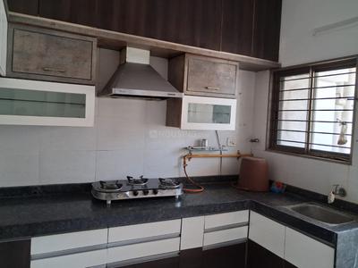 Kitchen Image of 1500 Sq.ft 3 BHK Apartment / Flat for rent in Paldi Ahmedabad for Rs. 40000