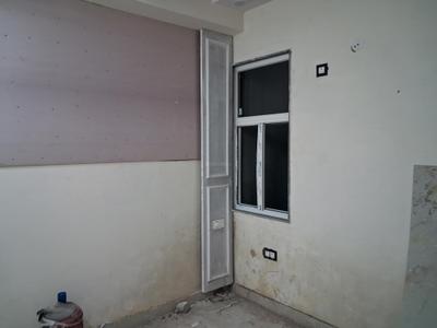 Bedroom Image of 1100 Sq.ft 2 BHK Apartment / Flat for sale in DM Infra, Sector 104 Noida for Rs. 4500000