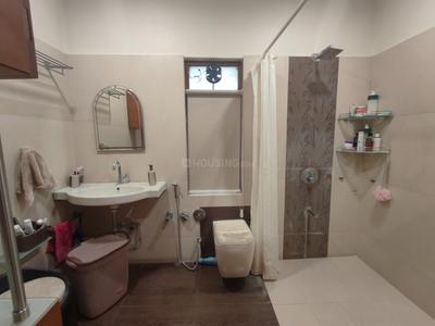Bathroom Image of 6840 Sq.ft 5 BHK Villa for sale in Satellite Ahmedabad for Rs. 135000000