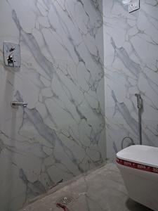 Common Bathroom Image of 1550 Sq.ft 3 BHK Apartment / Flat for sale in Sector 104 Noida for Rs. 7300000