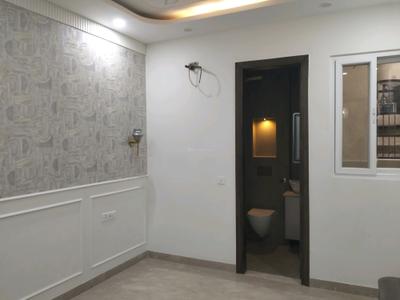 Bedroom Image of 1125 Sq.ft 3 BHK Builder Floor for sale in Vikaspuri New Delhi for Rs. 23000000