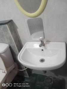 Image of 1300 Sq.ft 2 BHK Apartment / Flat for rent in Mathikere, Bengaluru for Rs. 30000