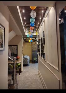 Living Room Image of 3233 Sq.ft 4 BHK Penthouse for rent in Royal Nest, Noida Extension Greater Noida for Rs. 95000