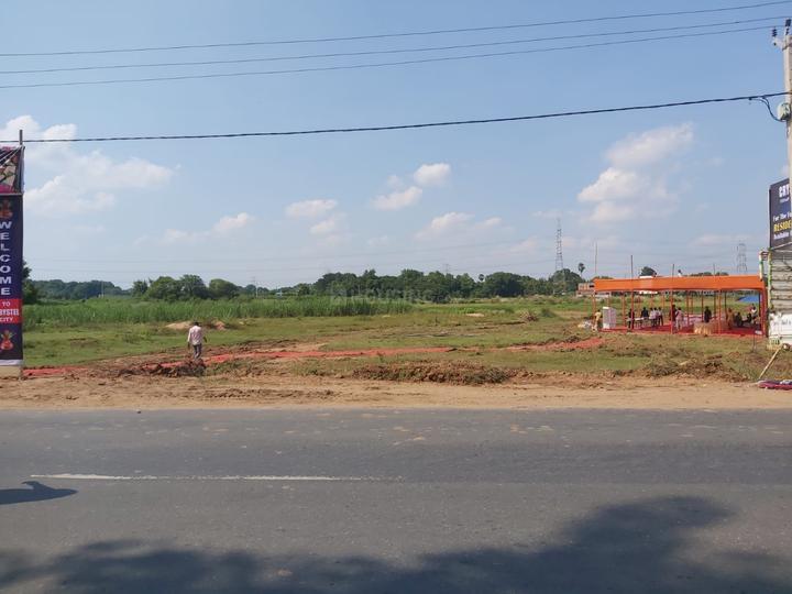 Crystal City Main Image 1