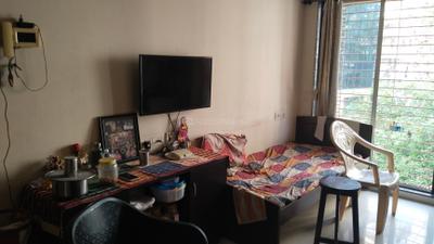 Living Room Image of 480 Sq.ft 1 BHK Apartment / Flat for sale in Vile Parle East Mumbai for Rs. 15000000