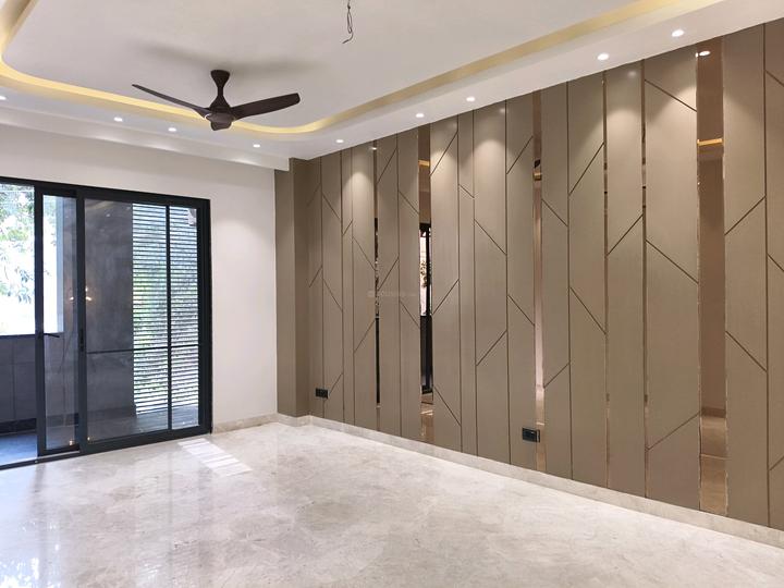 Sector 27 Main Image 1