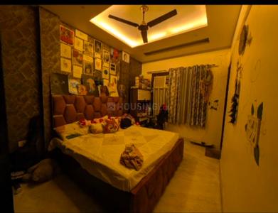 Bedroom Image of 855 Sq.ft 3 BHK Builder Floor for sale in Tri Nagar New Delhi for Rs. 10000000
